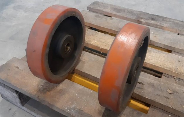 RUOTE GOMMATE per CARRELLO